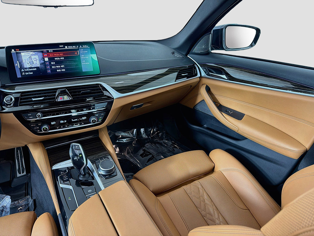 Used 2023 BMW 530i xDrive w/ M Sport Package AWD/4WD image 32