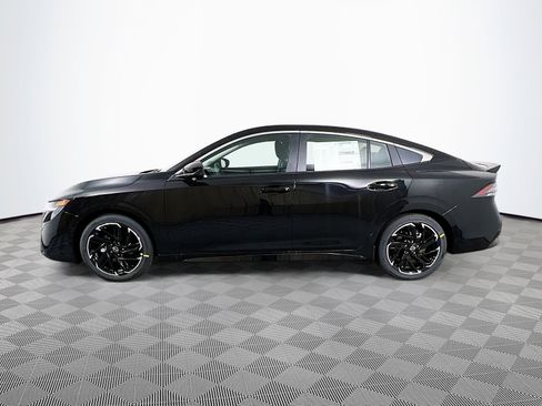 New 2026 Nissan Sentra SR FWD image 29