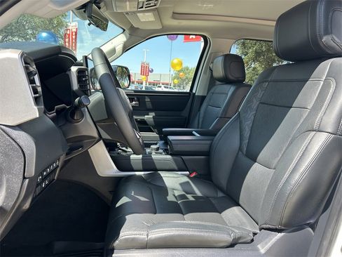 Used 2024 Toyota Tundra Limited image 13