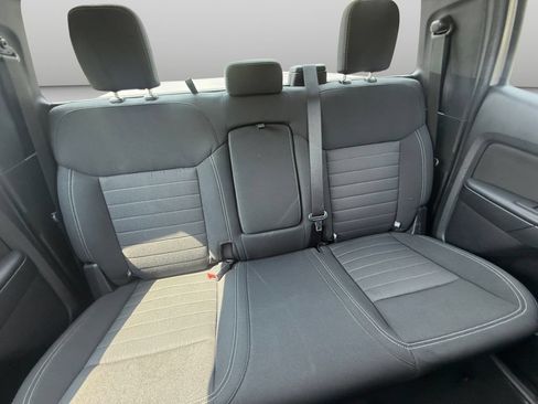 Used 2019 Ford Ranger XL w/ Equipment Group 101A Mid RWD image 18