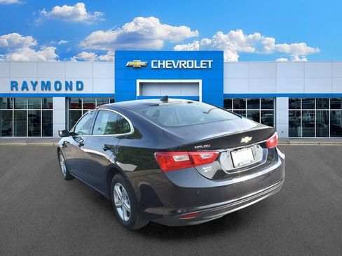 Used 2025 Chevrolet Malibu LS w/ LPO, Floor Liner Package FWD image 5