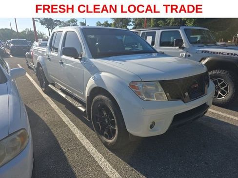 Used 2019 Nissan Frontier SV w/ Value Truck Package RWD image 1