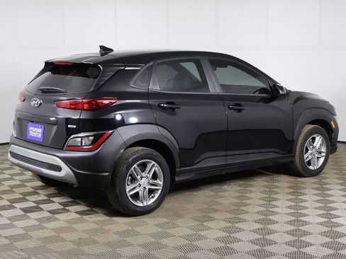 Used 2023 Hyundai Kona SE AWD/4WD image 9