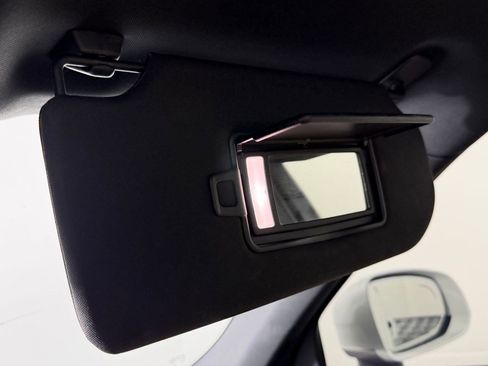 Used 2018 Volvo XC90 T6 Momentum w/ Convenience Package image 28