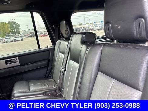 Used 2011 Ford Expedition XLT w/ 202A Rapid Spec Order Code RWD image 19