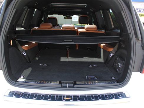Used 2018 Mercedes-Benz GLS 550 4MATIC image 31