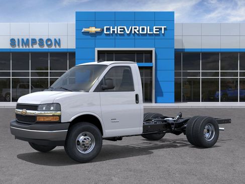 New 2025 Chevrolet Express 3500 Work Van w/ Power Convenience Package image 30