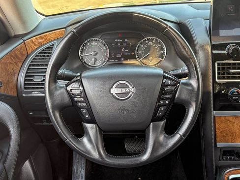 Used 2022 Nissan Armada SL RWD image 18