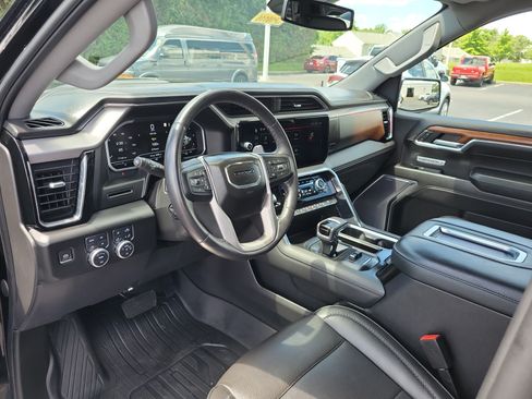 Used 2022 GMC Sierra 1500 Denali AWD/4WD image 17