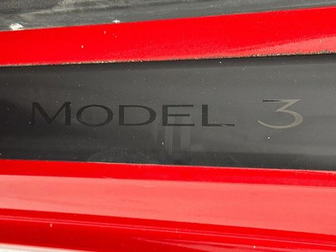 Used 2022 Tesla Model 3 Long Range image 8