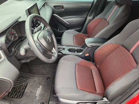 Used 2025 Toyota Corolla Cross AWD Hybrid image 13
