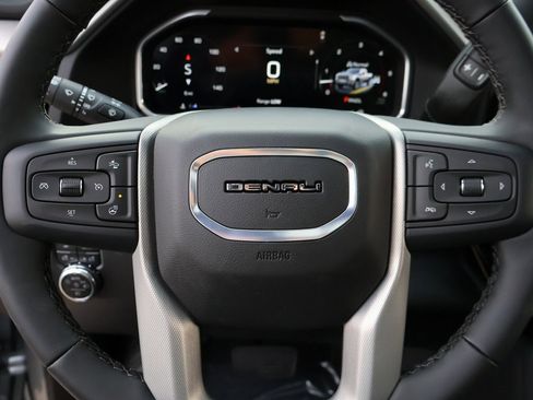 New 2026 GMC Sierra 3500 Denali w/ Denali Reserve Package image 39