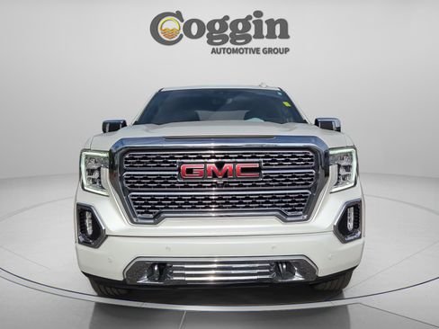 Used 2022 GMC Sierra 1500 Denali w/ Denali Reserve Package AWD/4WD image 8
