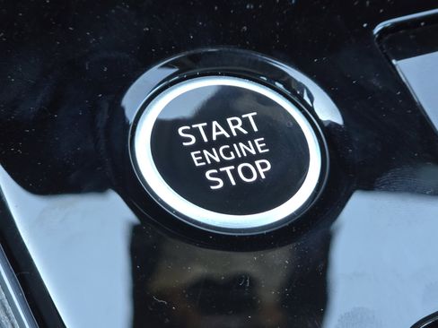 New 2026 Audi A6 Premium Plus image 12