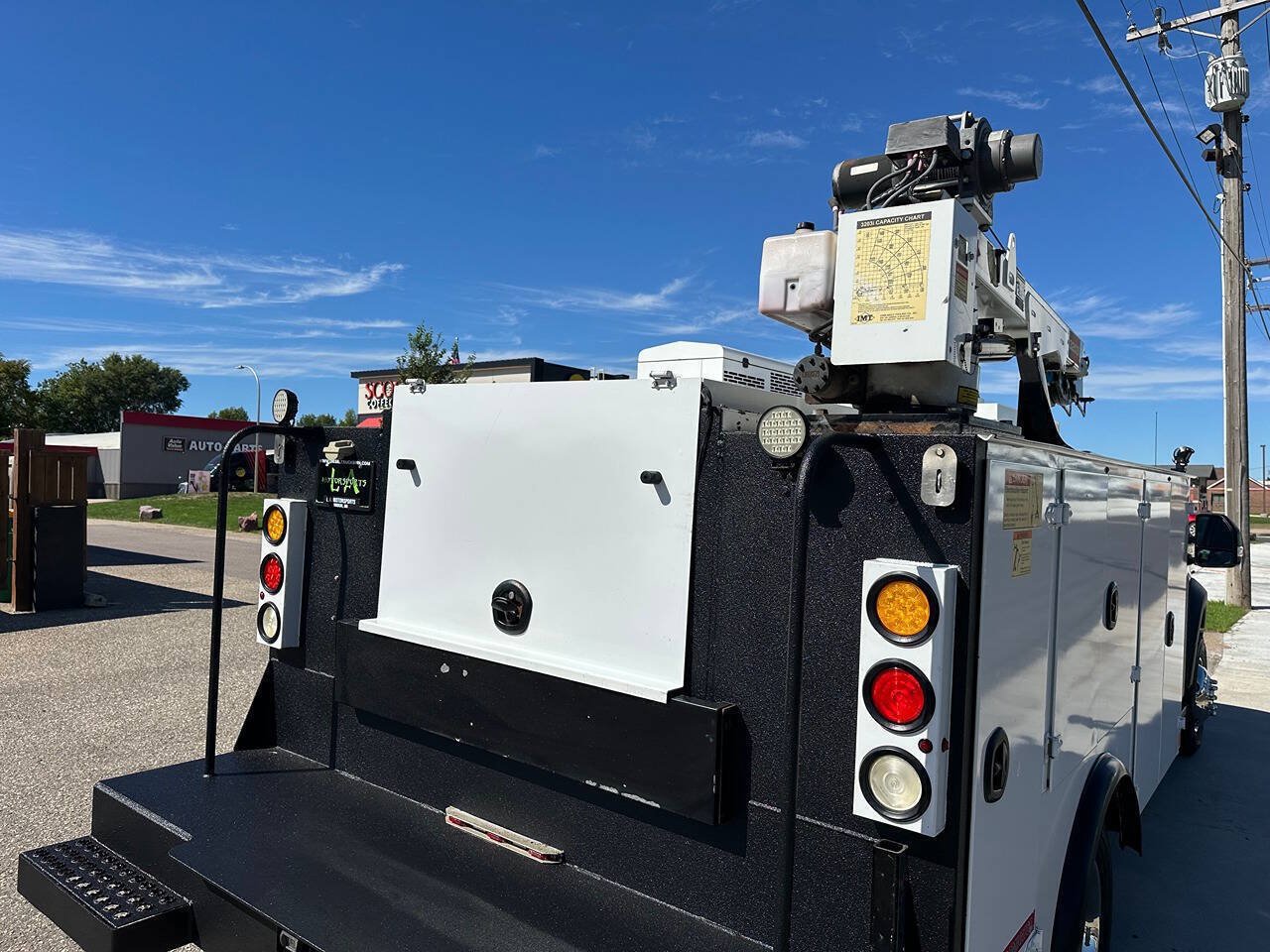 Used 2018 Ford F550 4x4 Regular Cab Super Duty image 31