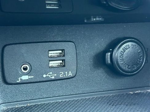Used 2019 Subaru Forester Limited AWD/4WD image 15