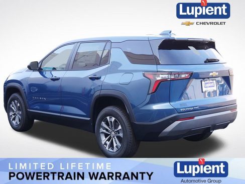 New 2026 Chevrolet Equinox LT image 9