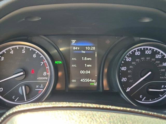 Used 2024 Toyota Camry SE FWD image 11