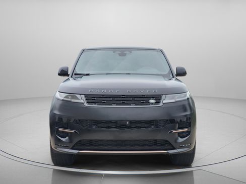 Used 2025 Land Rover Range Rover Sport Dynamic SE AWD/4WD image 6