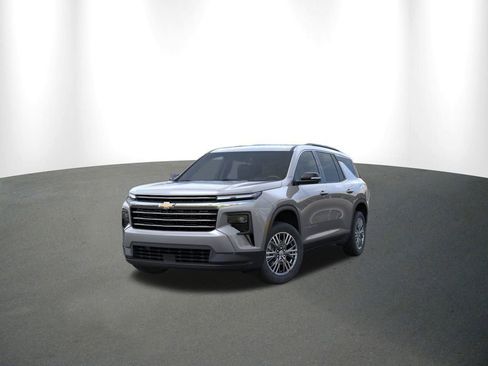 New 2026 Chevrolet Traverse LT w/ LPO, Floor Liner Package image 10