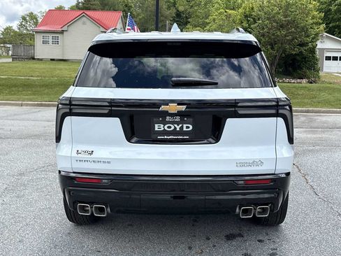 New 2026 Chevrolet Traverse High Country FWD image 7