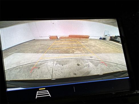 Used 2022 Buick Encore Preferred w/ Safety Package image 14