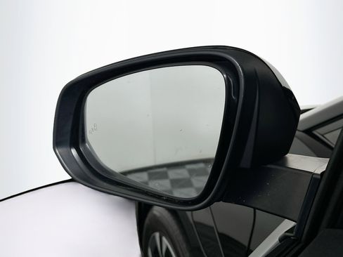 Used 2023 Toyota bZ4X XLE image 16