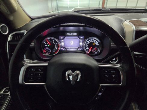 Used 2020 RAM 2500 Laramie image 39