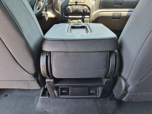 Used 2021 Chevrolet Silverado 1500 Custom RWD image 16