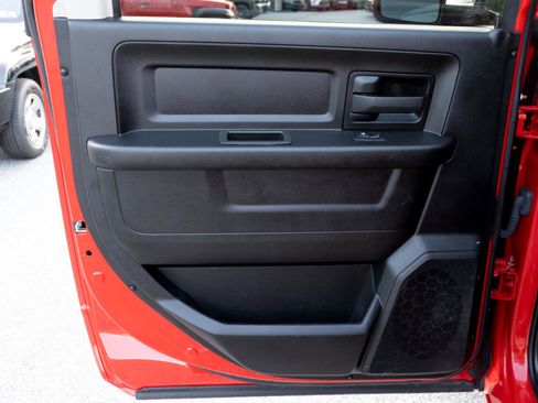 Used 2022 RAM 1500 Express w/ Wheel & Sound Group image 19