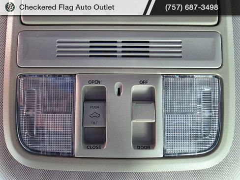 Used 2018 Honda Accord EX image 10