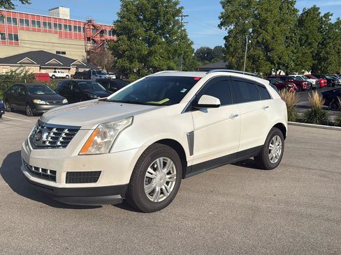 Used 2016 Cadillac SRX Luxury FWD image 7