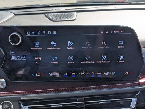 Used 2024 Chevrolet Traverse RS w/ LPO, Floor Liner Package image 32