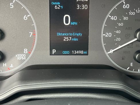 Used 2025 Toyota Corolla LE image 24