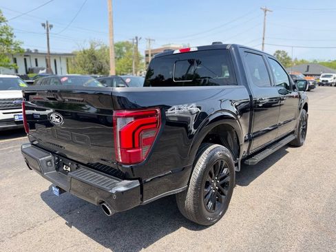 Used 2024 Ford F150 Lariat AWD/4WD image 7