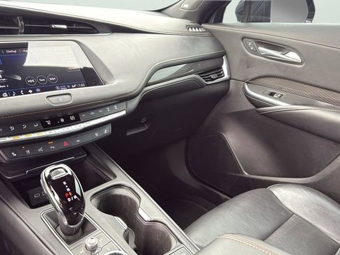 Used 2022 Cadillac XT4 Sport w/ Comfort Package image 20