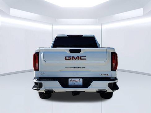Used 2025 GMC Sierra 1500 AT4 AWD/4WD image 6