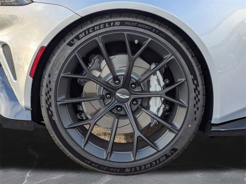 New 2026 Aston Martin V8 Vantage Coupe image 33