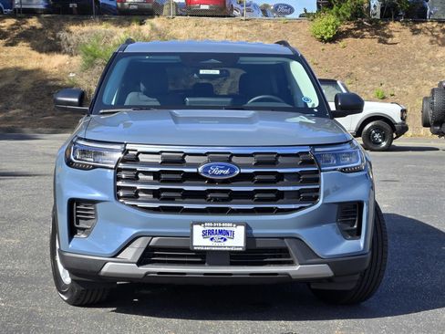 New 2026 Ford Explorer Active AWD/4WD image 3