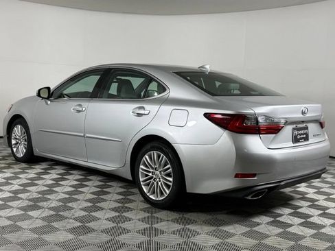 Used 2016 Lexus ES 350 w/ Navigation System Package FWD image 6