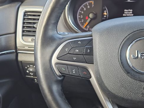 Used 2018 Jeep Grand Cherokee Limited RWD image 26