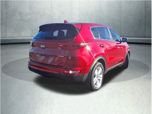 Used 2019 Kia Sportage LX image 16