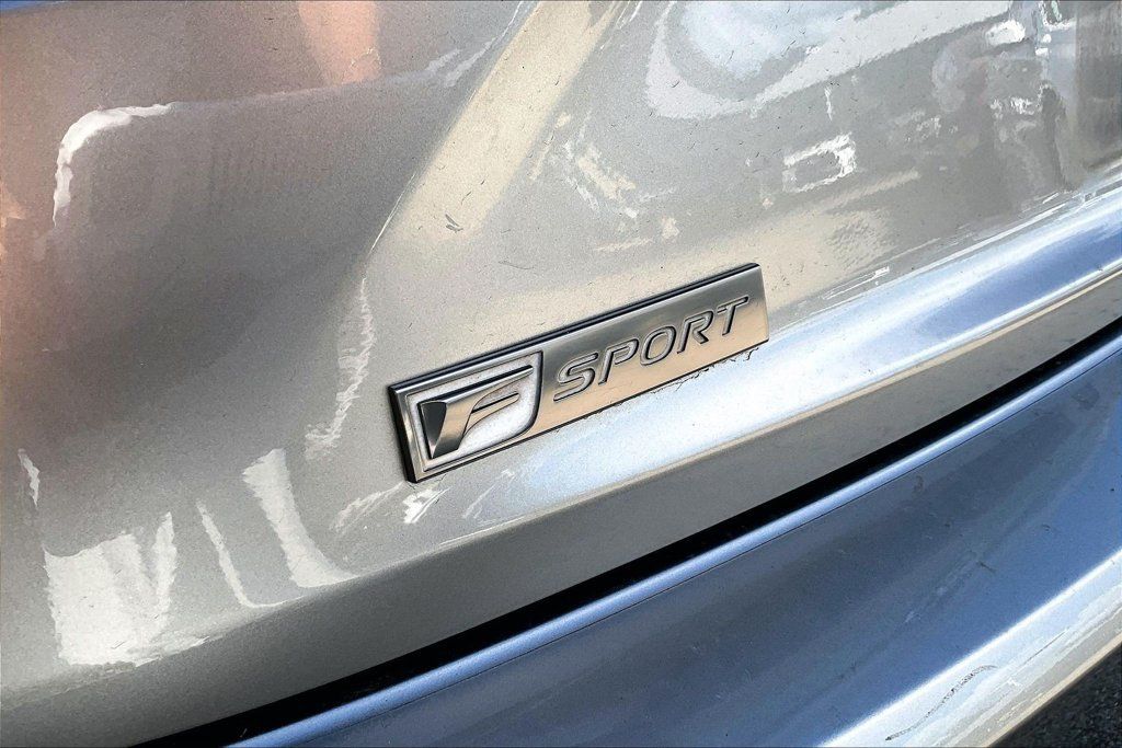 Used 2015 Lexus IS 350 w/ F-Sport Package RWD image 5