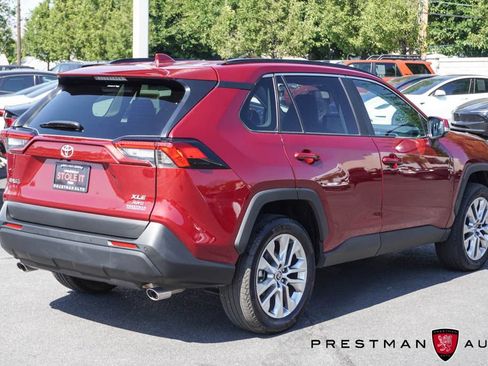 Used 2025 Toyota RAV4 XLE Premium w/ Weather Package AWD/4WD image 22