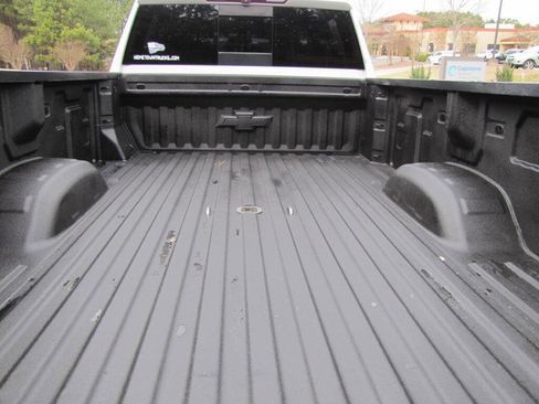 Used 2022 Chevrolet Silverado 3500 LTZ w/ LTZ Convenience Package image 29