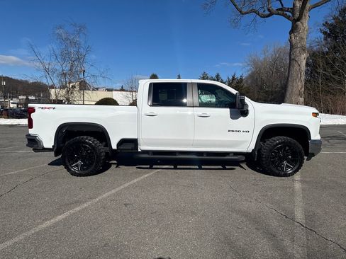 Used 2025 Chevrolet Silverado 2500 LT w/ All Star Edition image 14