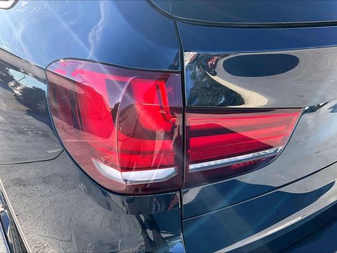 Used 2018 BMW X5 xDrive40e image 27