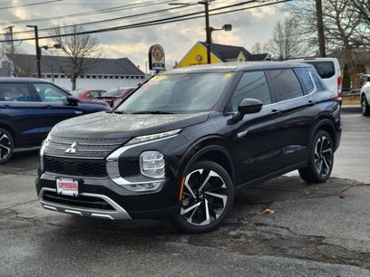 Used 2023 Mitsubishi Outlander SE