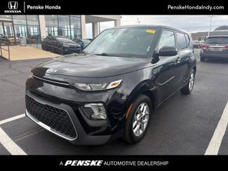 Used 2022 Kia Soul S FWD video 1