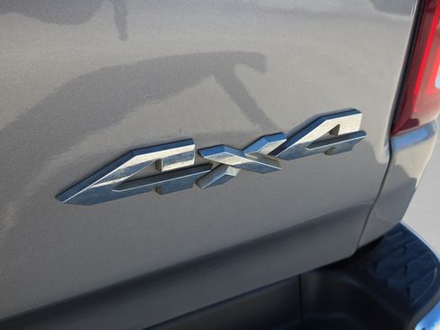 Used 2023 RAM 1500 Big Horn AWD/4WD image 17